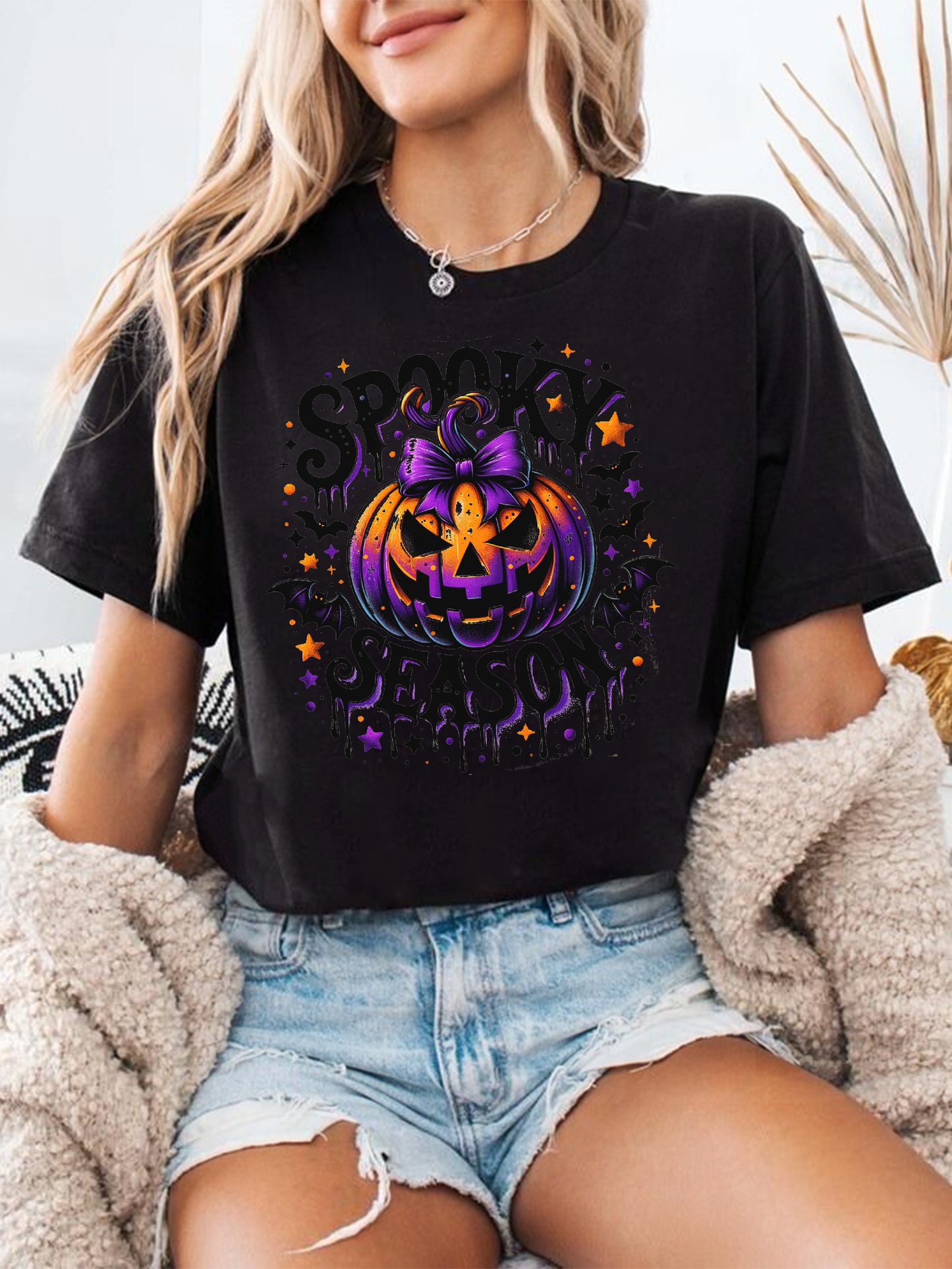 Comfort Colors Spooky Season Halloween T-Shirt, Pumpkin Graphic Tee, Spooky Bat Shirt, Fall Holiday Apparel, Halloween Costume Top, Halloween Party Shirt, Trick or Treat Shirt TGPR42