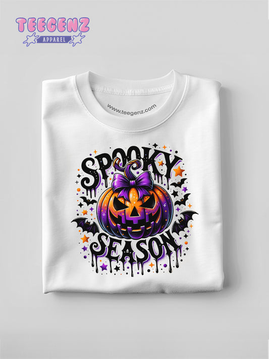 Comfort Colors Spooky Season Halloween T-Shirt, Pumpkin Graphic Tee, Spooky Bat Shirt, Fall Holiday Apparel, Halloween Costume Top, Halloween Party Shirt, Trick or Treat Shirt TGPR42