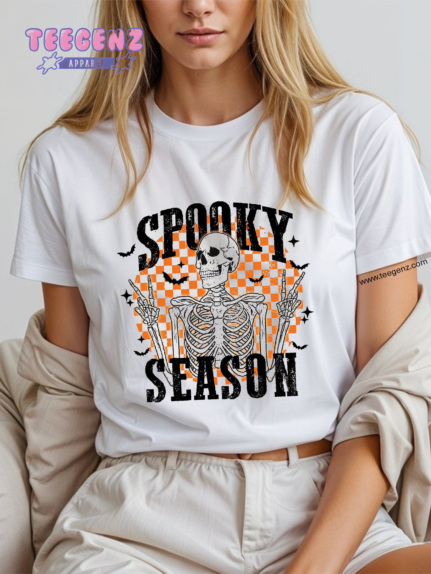 Comfort Colors Spooky Season Shirt, Retro Spooky Shirt, Spooky Halloween, Shirt, Halloween Shirt, Fall Vibes, Cozy Season Cute Fall Shirt, Halloween Gift TGPR54